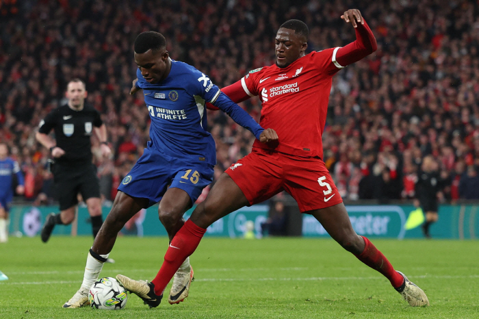 Arnold's not enough? Real, Liverpool are going to lose their core DF...HERE WE GO Reporter Checked