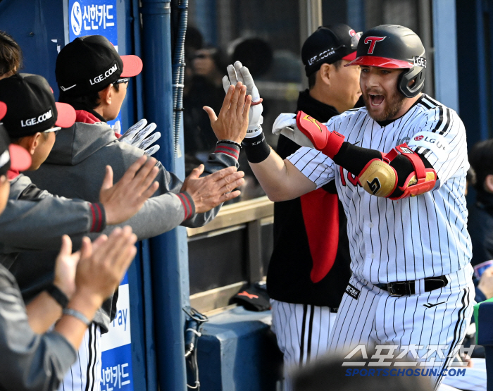 Defender collision → 4 games out of dizziness → 1st at-bat solo shot. Austin's spectacular return report. No. 2 with 11 home runs