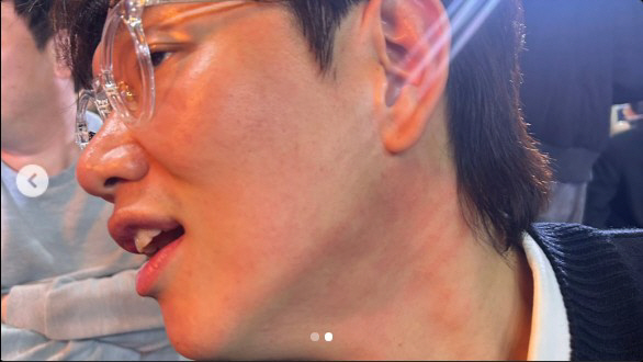 Jang Sung-gyu, slapped in front of his wife and son, and slapped at the age of 43