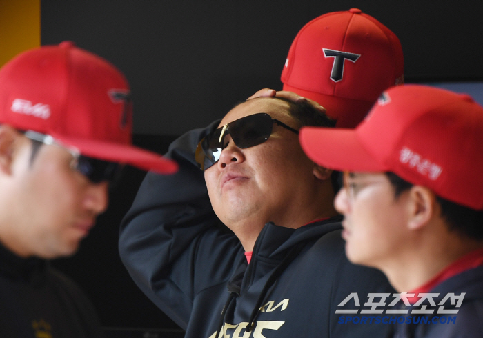 KIA and Wisdom were also suddenly injured, and Na Sung-bum needed three to four more weeks off 
