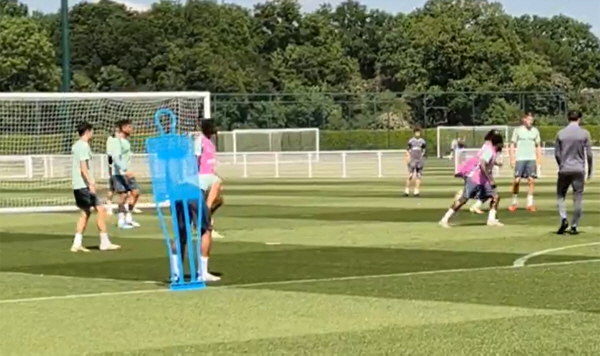 SON, you're a Manchester United spa! Team kill back tackle to Tottenham FW during training...Manchester United on loan last season