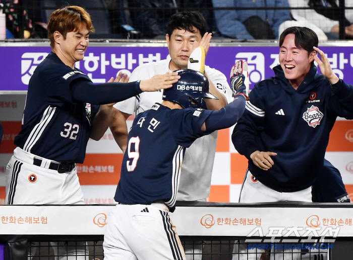 Starting QS → Two-run shot after misjudgment → Two-out tie shot at the bottom of the ninth inning → overtime final hit…Hanwha won 13 consecutive games in 33 years, Doosan blocked 