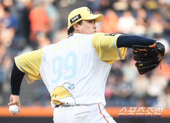 Starting QS → Two-run shot after misjudgment → Two-out tie shot at the bottom of the ninth inning → overtime final hit…Hanwha won 13 consecutive games in 33 years, Doosan blocked