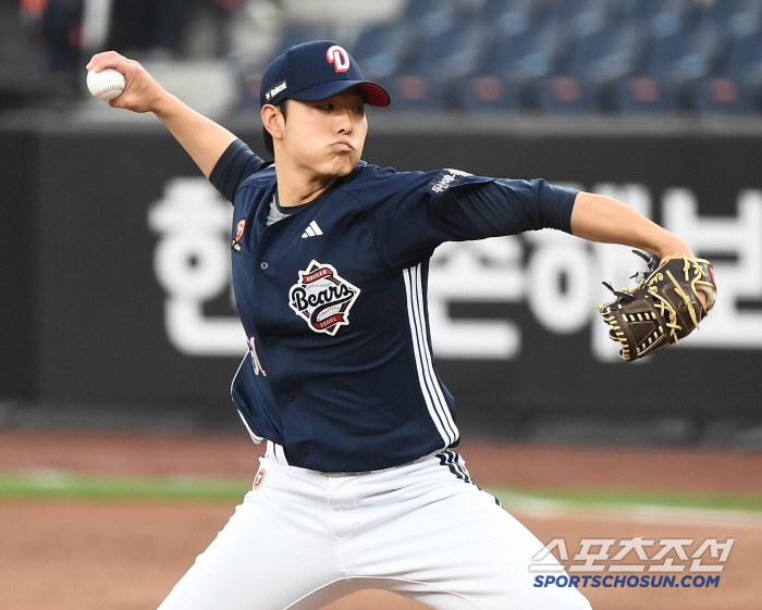 Starting QS → Two-run shot after misjudgment → Two-out tie shot at the bottom of the ninth inning → overtime final hit…Hanwha won 13 consecutive games in 33 years, Doosan blocked