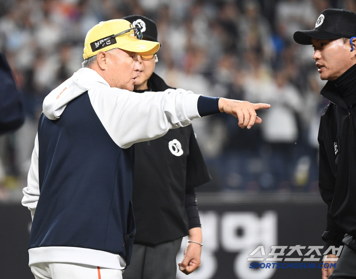 Starting QS → Two-run shot after misjudgment → Two-out tie shot at the bottom of the ninth inning → overtime final hit…Hanwha won 13 consecutive games in 33 years, Doosan blocked