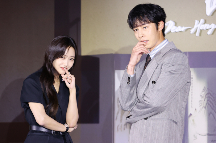 'Tank Friday' Lee Jae-wook said, 'I fell in love with Jo Bo-ah's acting and listened to it while watching her on the spot.'