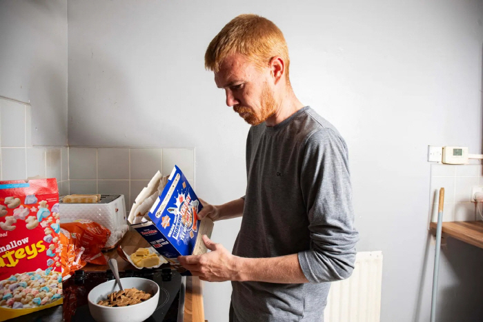 Men who have never eaten fruit, vegetables, or meat in their lives, what disease is it?