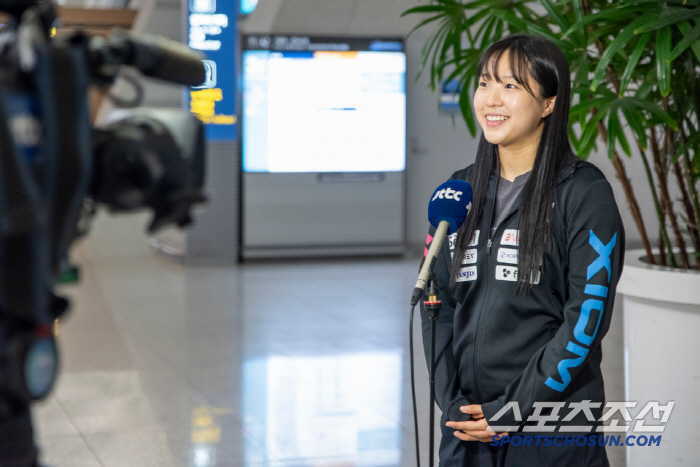 Oh Sang-eun X Seok-eun Mi's men's and women's table tennis team leaves for the Doha World Table Tennis Championships