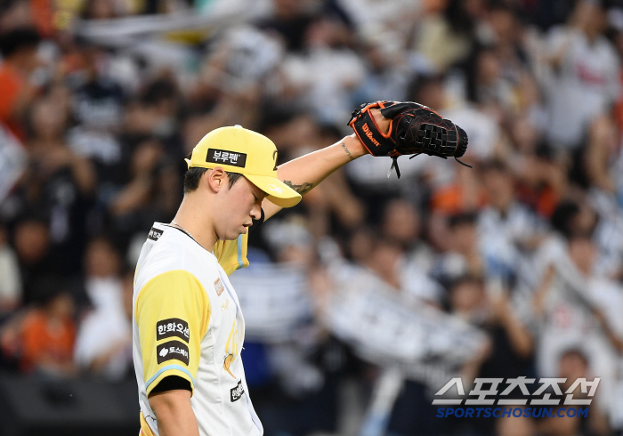 Jung Won laughed at the game Doosan overcame 2G consecutive starting injury → Daejeon's away sweep in 3,318 days...Hanwha loses 3 consecutive games after 12 consecutive wins