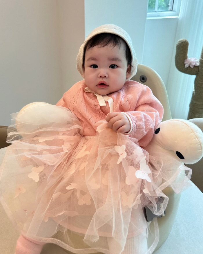 Park Soo-hong ♥ Kim Daye, my daughter is a lucky girl. Something good happened again They keep sending me presents