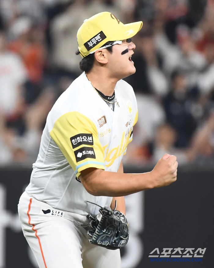 The right-hander is back with the most SV Hanwha aid...First team call-up in 49 days