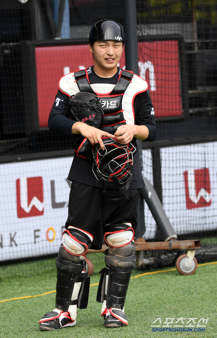 Tiger teacher Park Kyung-wan coach catcher Kim Sung-woo Lee Ju-heon emphasizes basic skills 