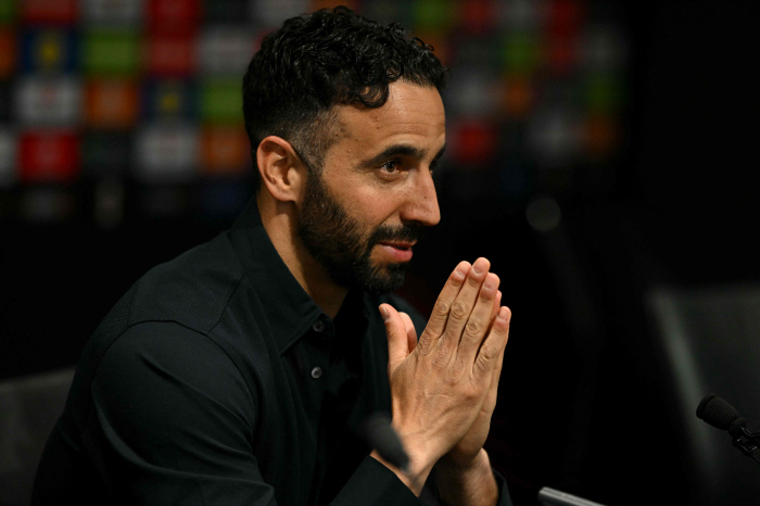 Why would I quit? You said it was the worst team ever...Manchester United manager Amorim dismisses rumors of voluntary resignation