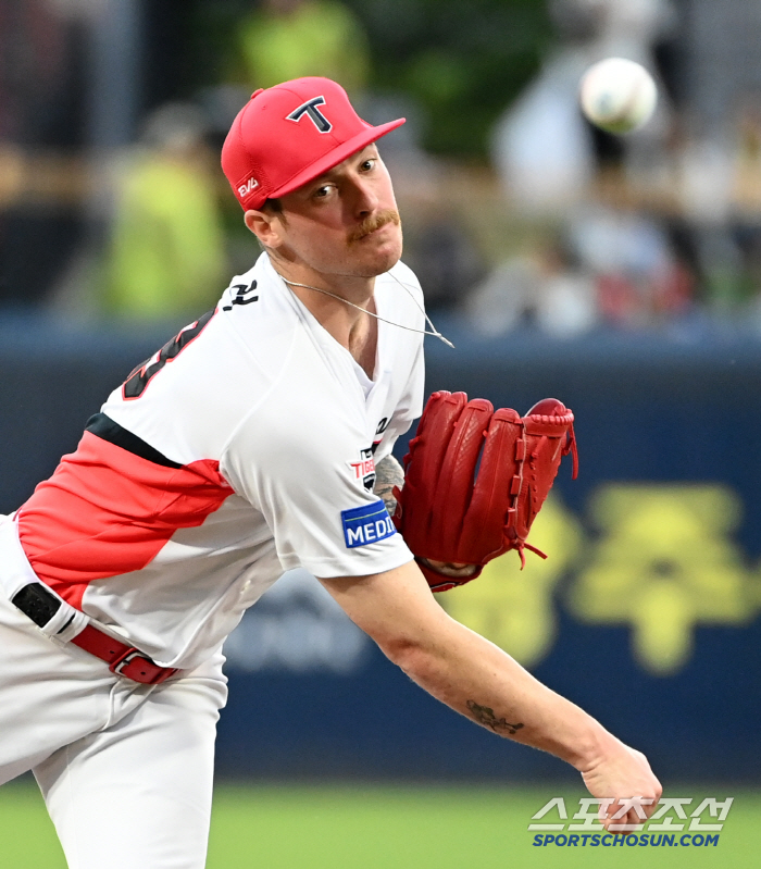 Wow, without Kim Do-young's Cheon Geum-po, KIA would have been in trouble again, and Lotte won 7-6 in a sweat. 