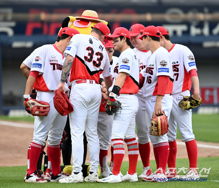 Wow, without Kim Do-young's Cheon Geum-po, KIA would have been in trouble again, and Lotte won 7-6 in a sweat. 