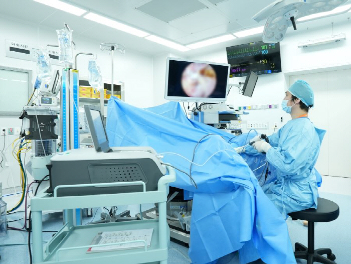 Ewha Womans University Seoul Hospital Introduces Re-Zoom Surgery...minimally invasive treatment with no side effects of prostatic hypertrophy