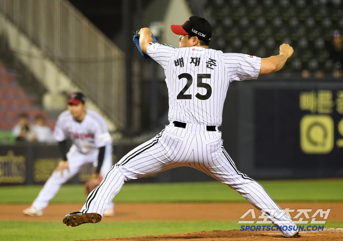 The first-place team's worries are unending, with a one-point difference of nine, with Bae Jae-joon as the coach and Park Myung-geun as the coach. So what's the result? the batters solve their problems