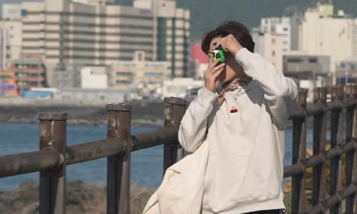 Kai, I'm flexing my house...Jeju Sea View Second House Unveiled (NaHonsan)