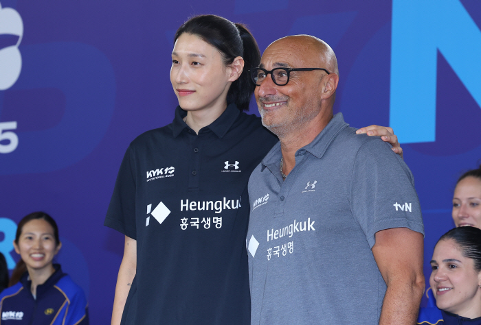 This is better than a unified winning coach! Volleyball Emperor's delightful provocation ahead of the head coach's debut