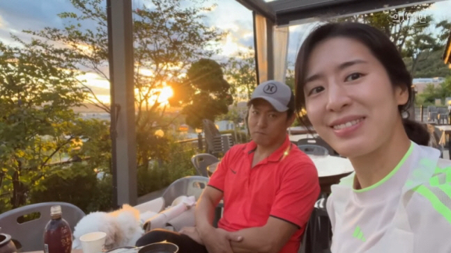 Min Hye-yeon, Joo Jin-mo ♥ I know you're angry and don't do anything else, but I get angry when I don't go home