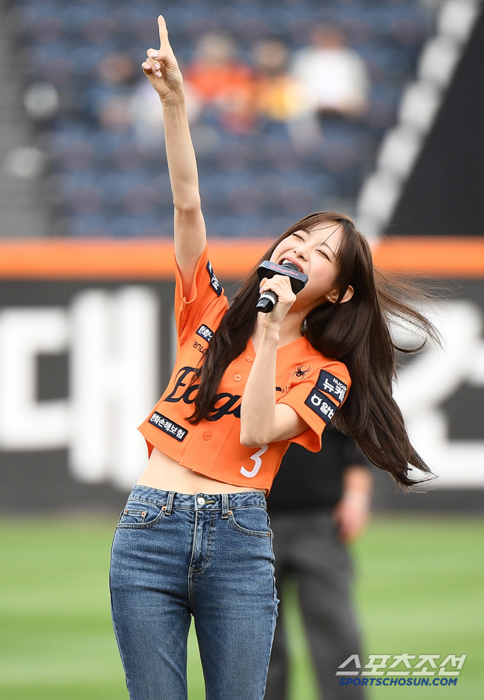  Victory fairy Chuu Eagles, let's go for first place!