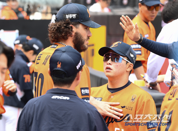 Why is this person playing in Korea? Crazy 18K, Ryu Hyun-jin wins a new record