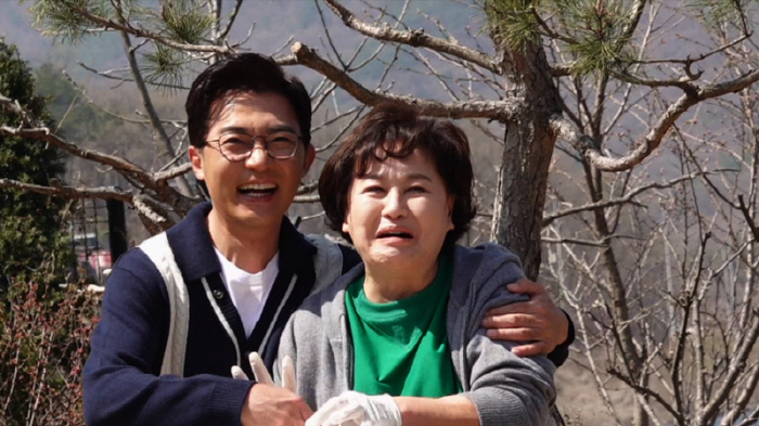 Ahn Jae-wook, Seo's brain bleeding..'500 million hospital bills. I wanted to close my eyes'
