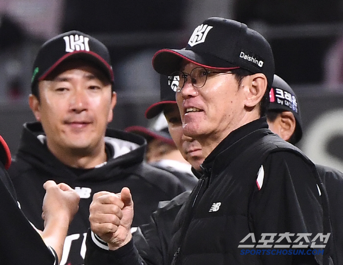 ERA 0.99 must-win group, trade successful first starter, and Ahn Hyun-min...It's so fun. 