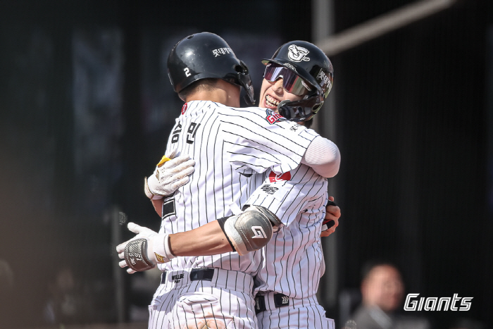 Hanwha Come Out! Headshot Venkle Can't Stop Lotte...Jeon Min-jae 3 points → Kim Won-joong 3 consecutive saves → Samsung Series Sweep 