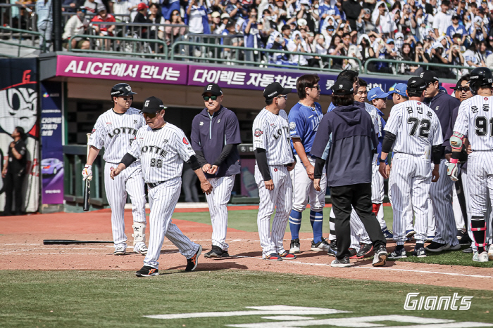 Hanwha Come Out! Headshot Venkle Can't Stop Lotte...Jeon Min-jae 3 points → Kim Won-joong 3 consecutive saves → Samsung Series Sweep