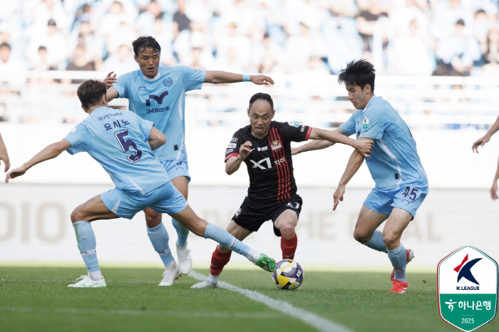FC Seoul won again! Jung Seung-won, The B, Sankyeongjeon Explodes → The real main character is Banks, Edgar cancels scoring, overpower Daegu 10 and jump 8th place!