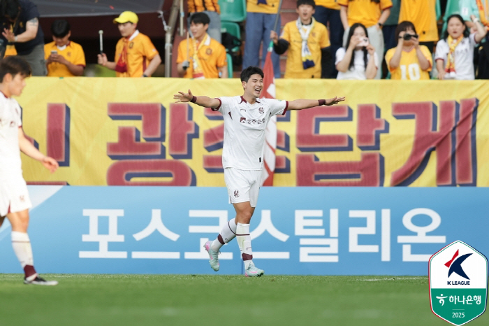 Asani PK missed → Park In-hyuk's 89th minute theater goal Gwangju, 10th place in the winning league against Pohang