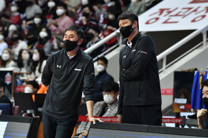 Original brother Lee Sang-min is starting anew as KCC director...Head Coach Lee Kyu-seop Reunites Lee Sang-min Division