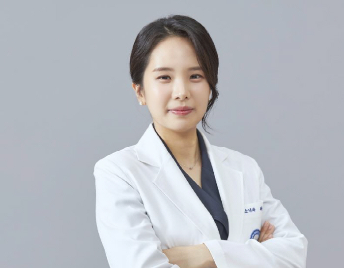 Prescribed antibiotics before 3 months of age, girls are 33% more likely to have early puberty