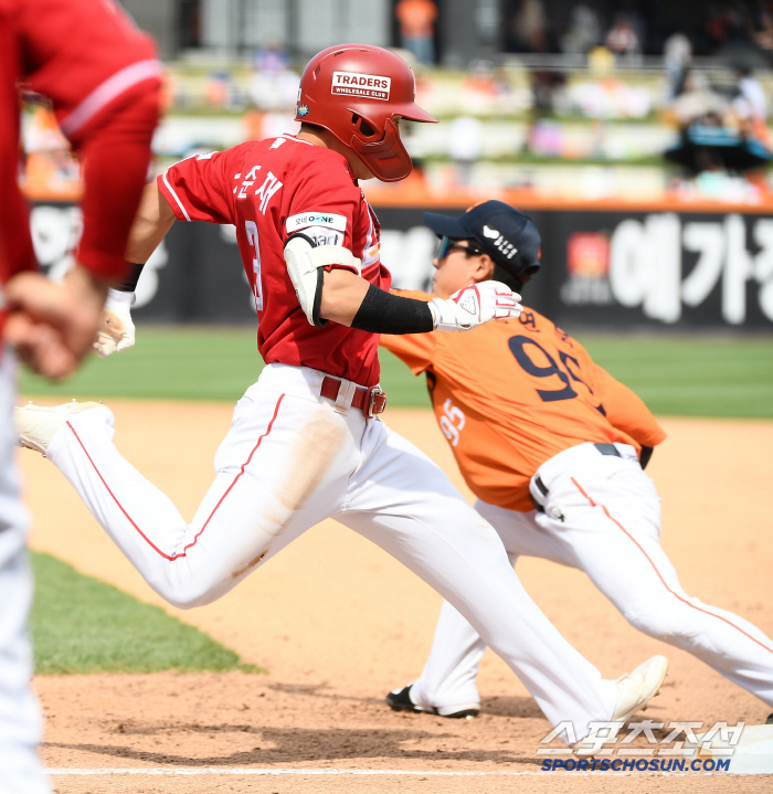 Recurring Scapegoat Humiliation, Winning Back SSG Beat Hanwha for 2nd straight win