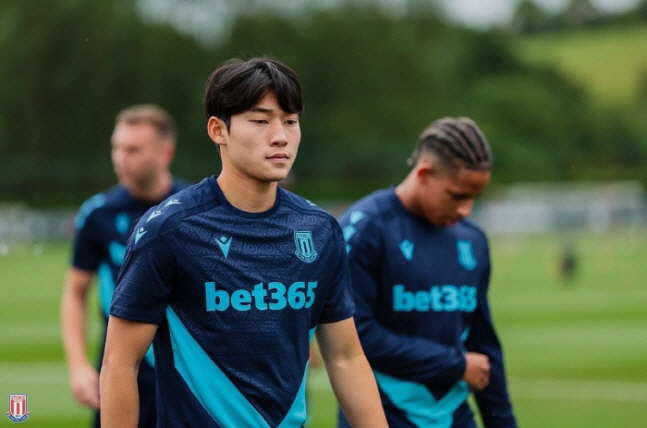 Top Supernova in the Country, 16th EPL Landing? Rumors of a transfer have erupted for two consecutive years...'You'll get attention from Europe'