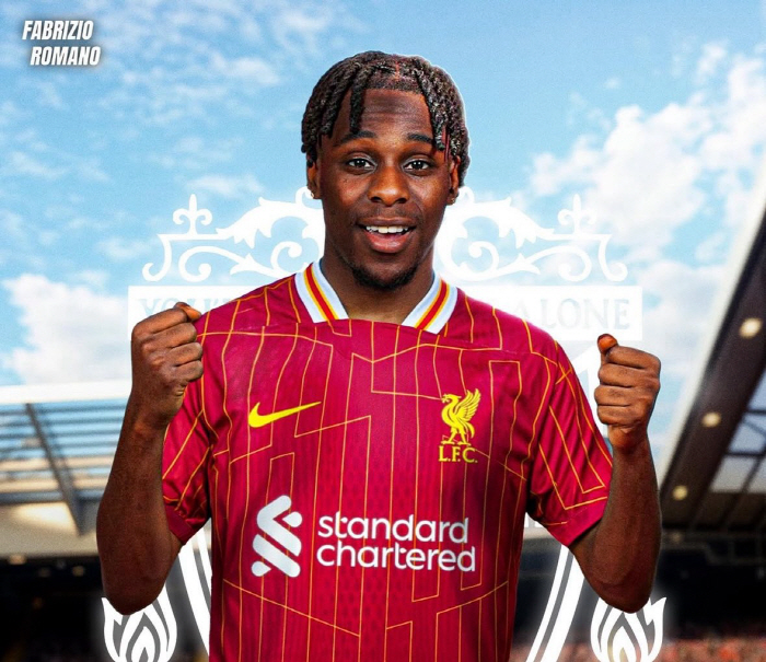HERE WE GO! Liverpool, I caught both rabbits...All-time four-back defense predicted next season