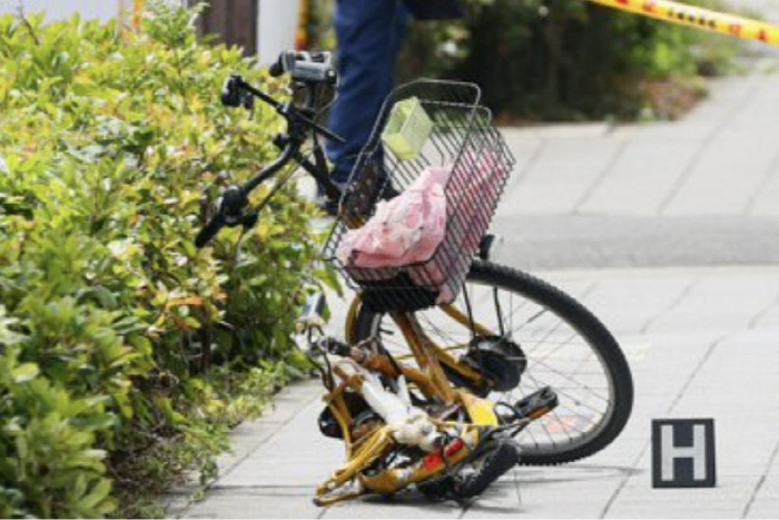 A man in his 70s who crashed on the 43rd floor of an apartment building hit a bicycle and struck him