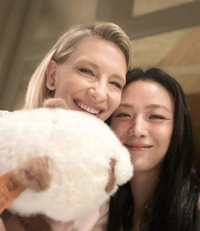 Tang Wei, the beauty of her 8-year-old daughter's parents' day job...Cate Blanchett is reunited with her for the first time in 12 years