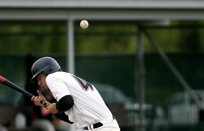 Watch out for head shock and traumatic brain injury during baseball and pitching games