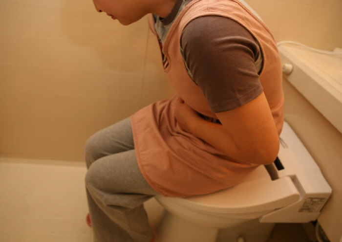 57.5% of chronic cystitis patients, 3 or more combined urine symptoms...How to restore bladder function?