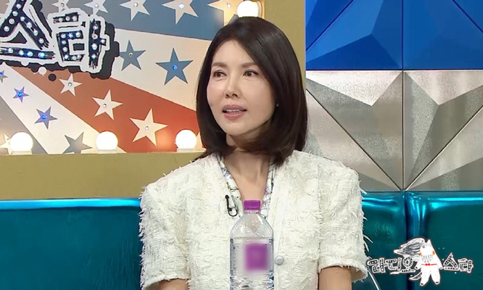 Baek Ji-yeon, even in the 9th month of pregnancy, live news → Born in 64 of 0mm neck wrinkles...Legendary Anchor Dokgi (Ras)