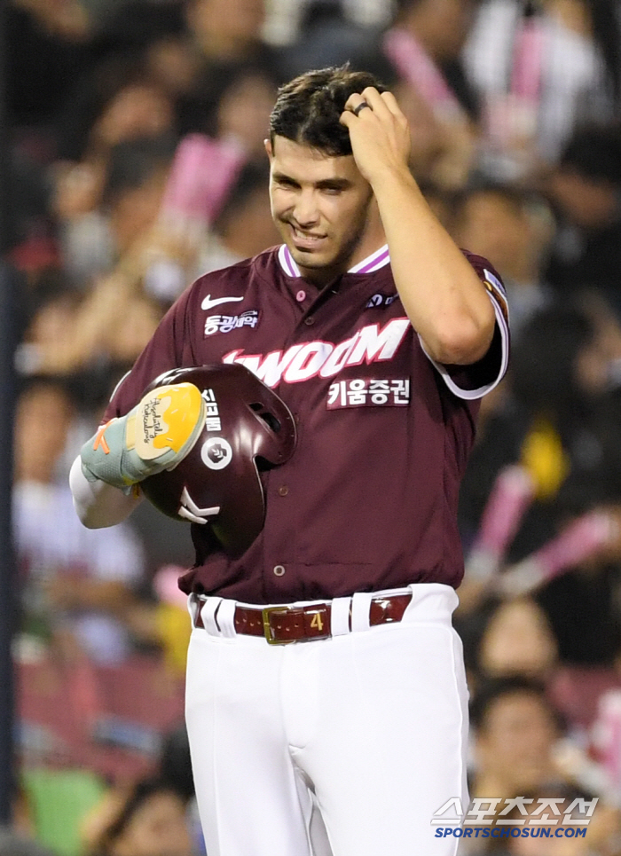 The first day I was alone in my life instead of Puig, I was a great sinnerIn front of Samsung... 