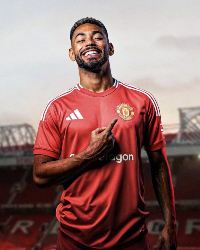 Hwang Hee-chan is doing well. Manchester United has recruited HERE WE GO AMORIM as a huge hit, and the top EPL reporter recognizes it