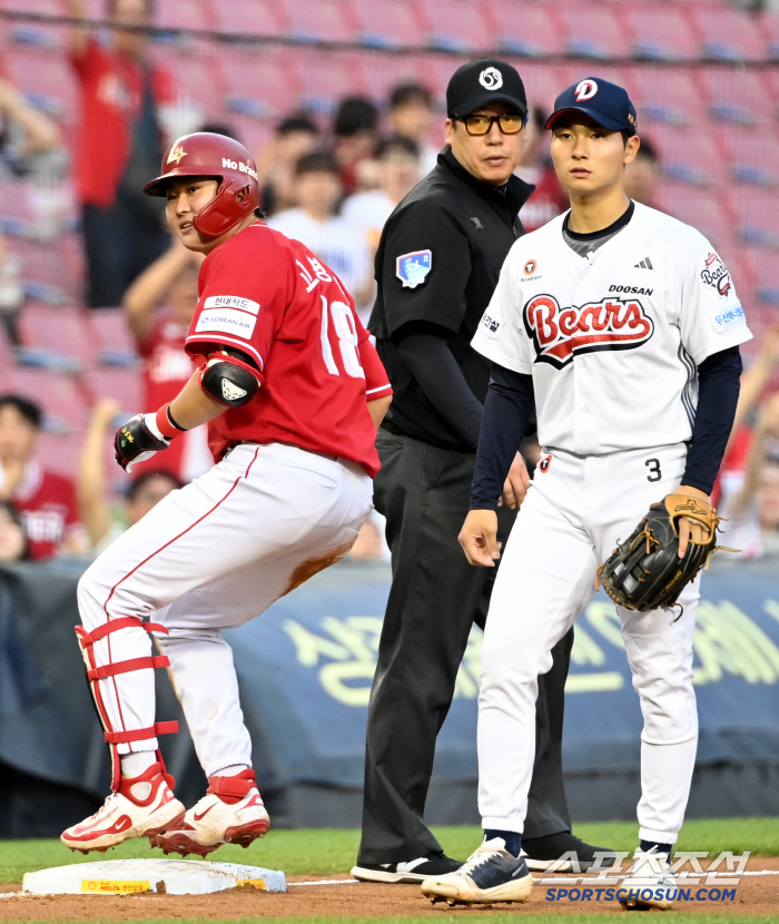 KIA lost! SSG won 3 times in a row and came in 4th place alone! Phew.. Sweat save with 2 outs and full base in the 9th inning → Doosan Shock's 4th consecutive loss