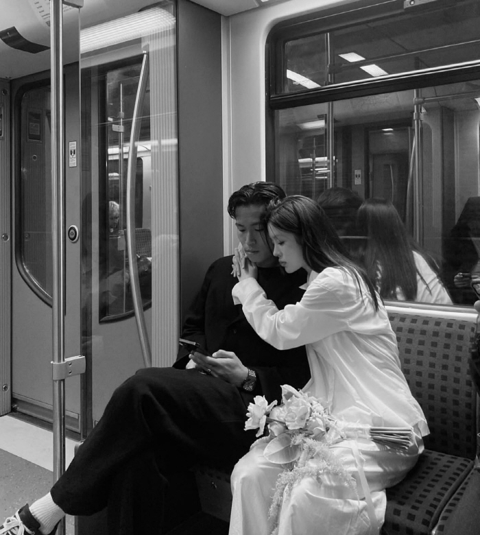 'Lee Kwang-ki's daughter ♥' Jung Woo-young reveals subway wedding photo, 'I'll live a pretty life!' 