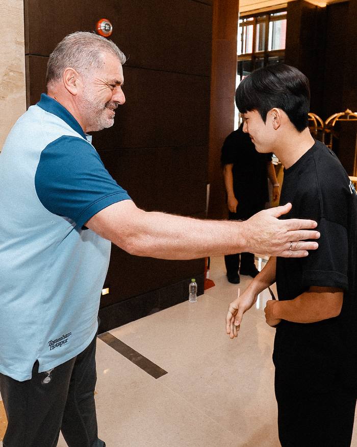 Minhyuk is the best! Joining the first team, Tottenham will be the starting player next season...Valuable assets such as Odover and equivalent → SON