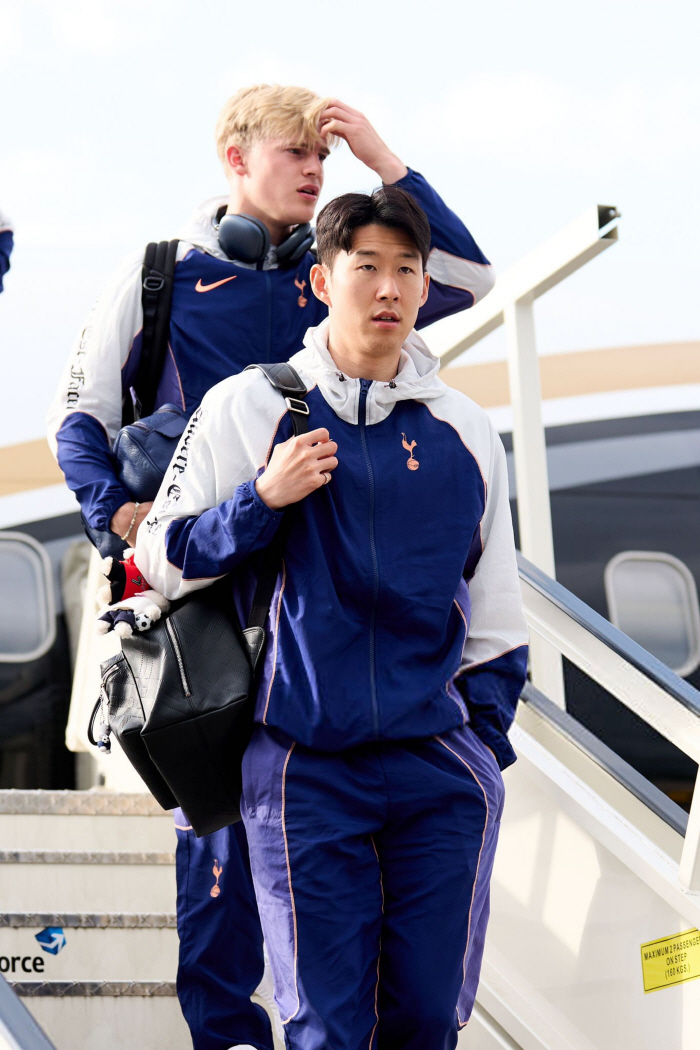 Praise the media, Son Heung-min! Our legend! You deserve a trophy...The leading candidate for the SON final → Full-time form is back
