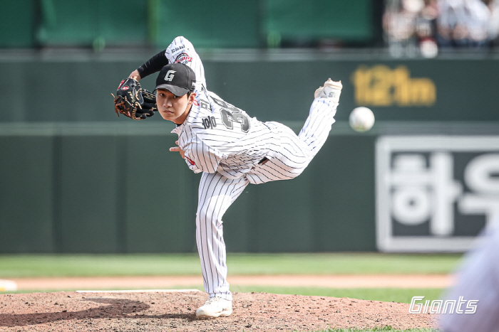 The reason why the number of cards in Kim Tae-hyung's hands has increased 153km is because everyone is getting better in the second division. Lotte's development is gaining strength. 
