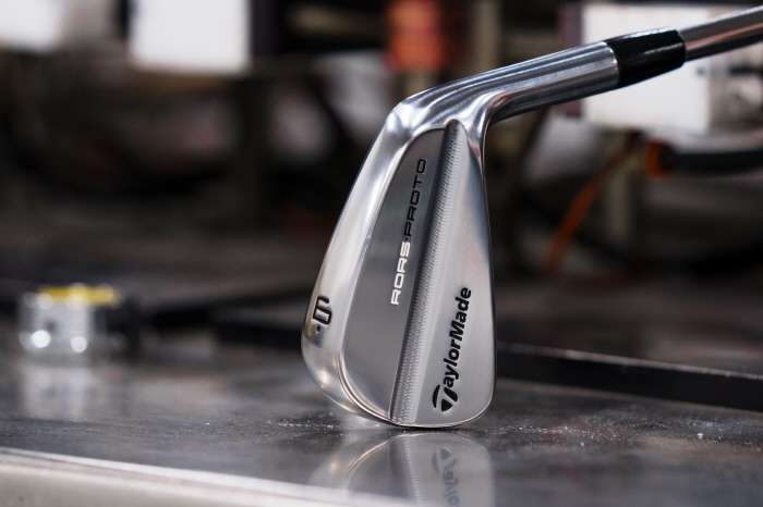 Rory McIlroy, do I have an iron?  Career Grand Slam Celebration RORS PROTO 200 Sets Limited Release